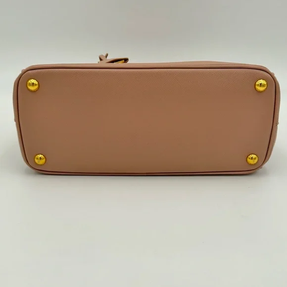 Prada Saffiano Leather Medium Galleria Crossbody - Picture 5 of 16